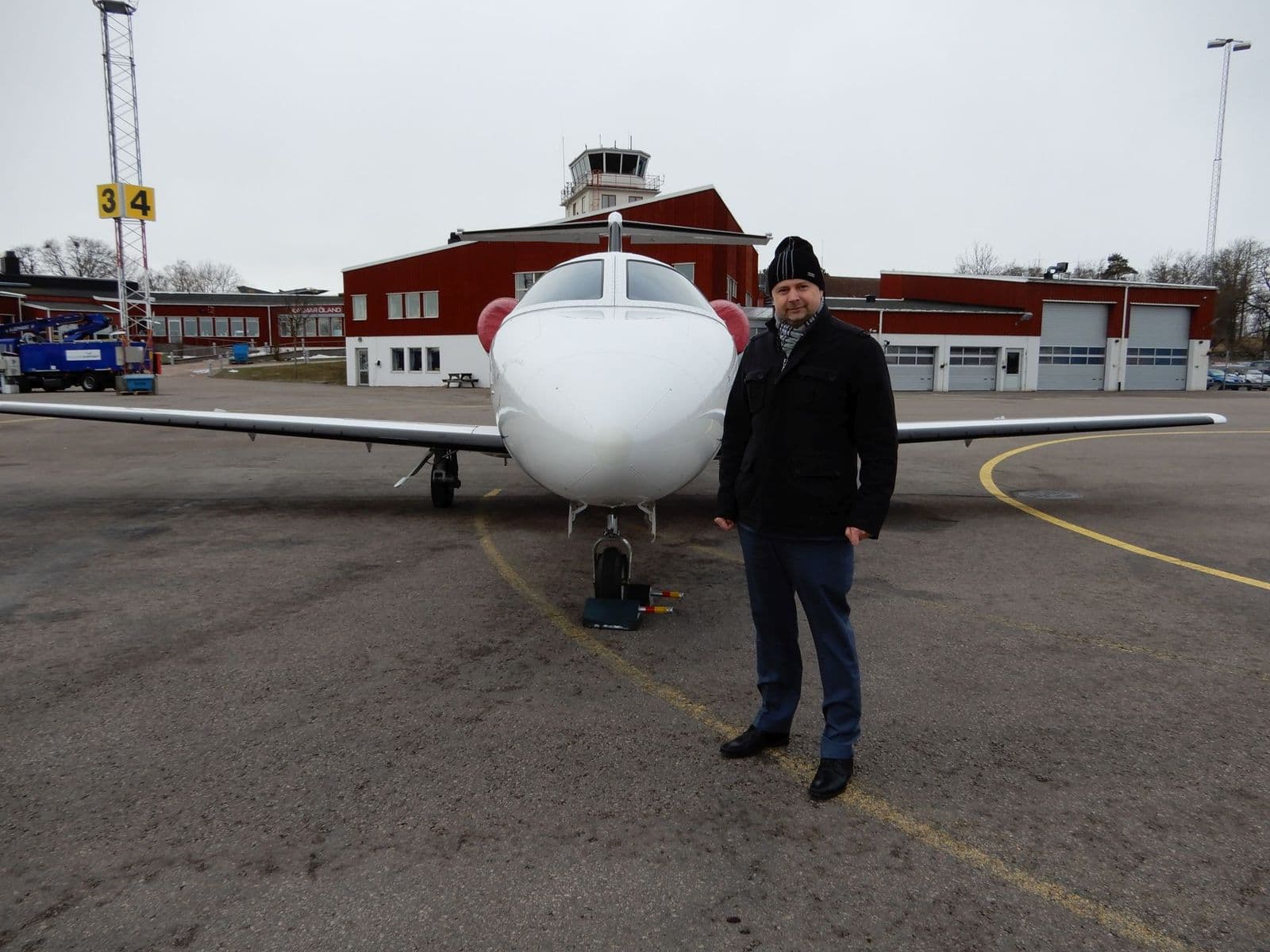 S Cessnou Mustang na švédském letišti Kalmar ESMQ