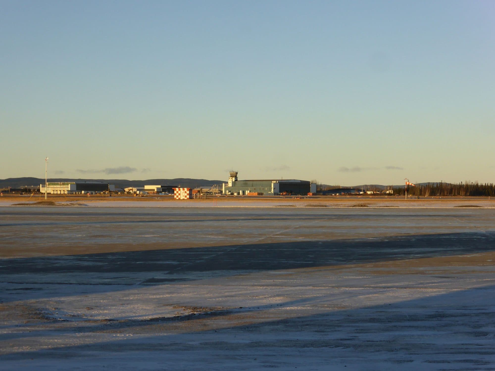 Zledovatělé kanadské letiště Goose Bay, Happy Valley (CYYR)