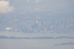 Toronto, v pozadí letiště Lester B. Pearson.